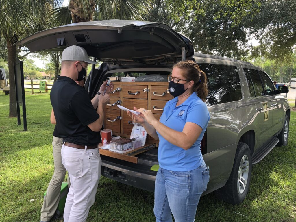 Palm Beach Equine Clinic provided veterinary services for horse owners as part of a new clinic series by the Acreage Landowners’ Association, Western Equestrian Shows and Trails, and the Indian Trail Improvement District.