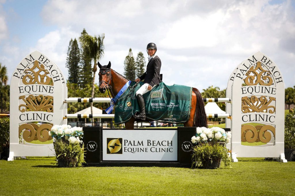 Sharn Wordley and Valentine Car in their winning presentation for the $25,000 Palm Beach Equine Clinic Grand Prix.