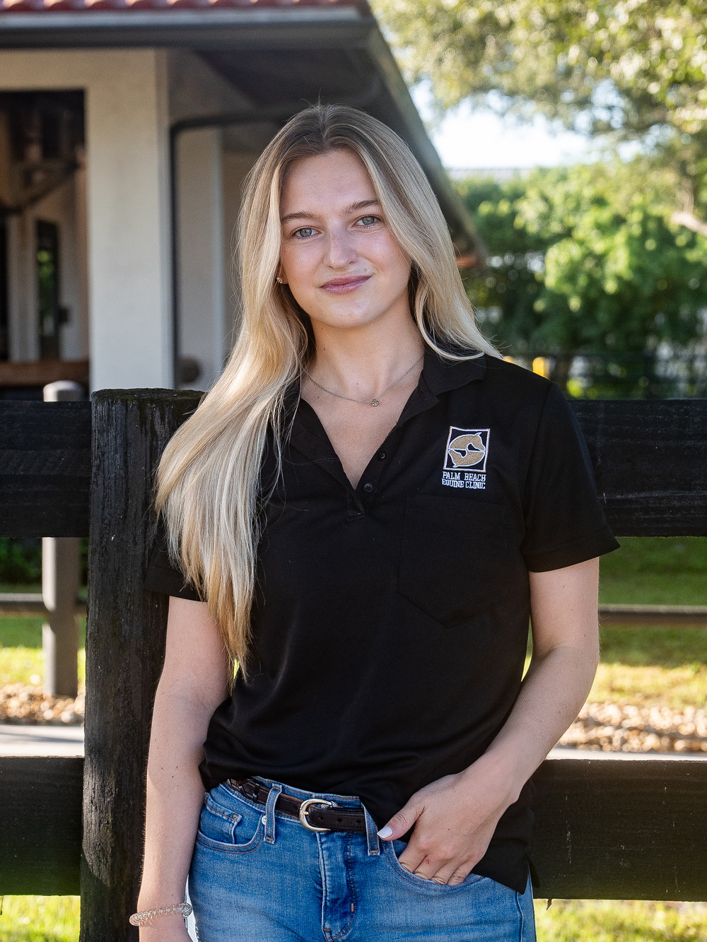 Meet PBEC Veterinary Intern, Dr. Emma Newell